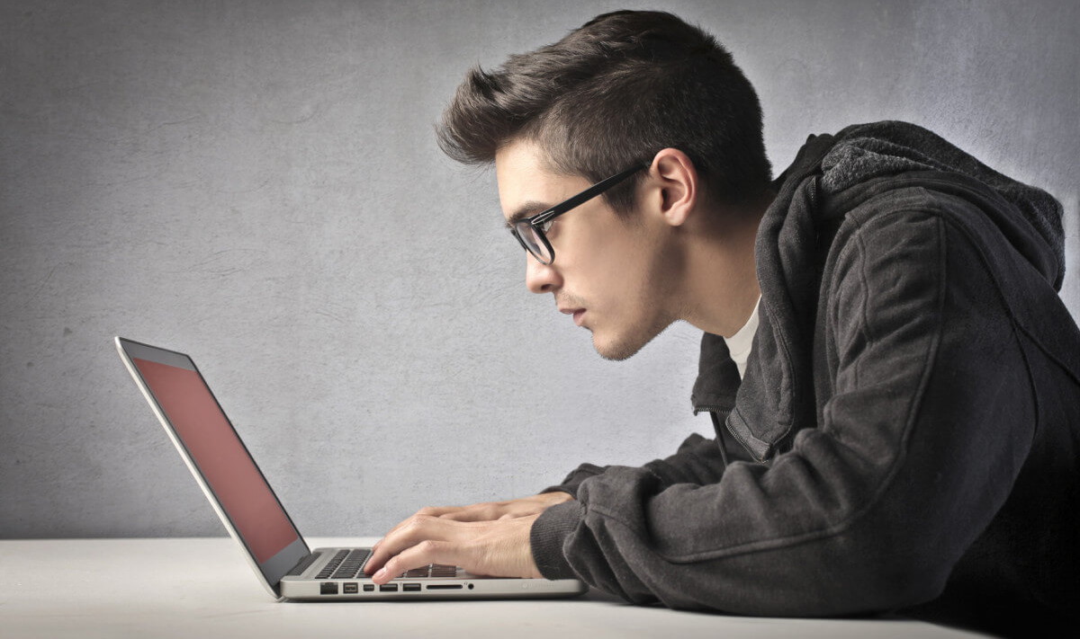 ЕГЭ по информатике впервые в этом учебном году пройдет на компьютерах