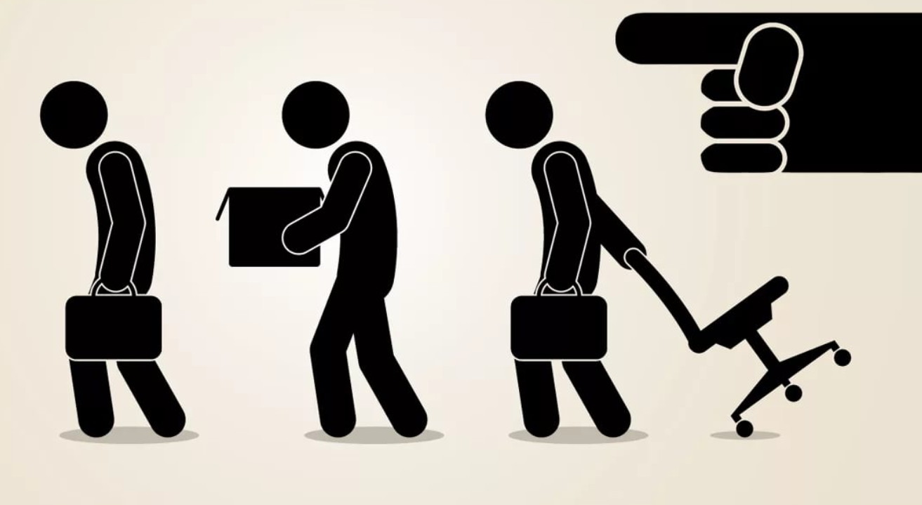 Учителя начали массово увольняться из-за санитарных мер