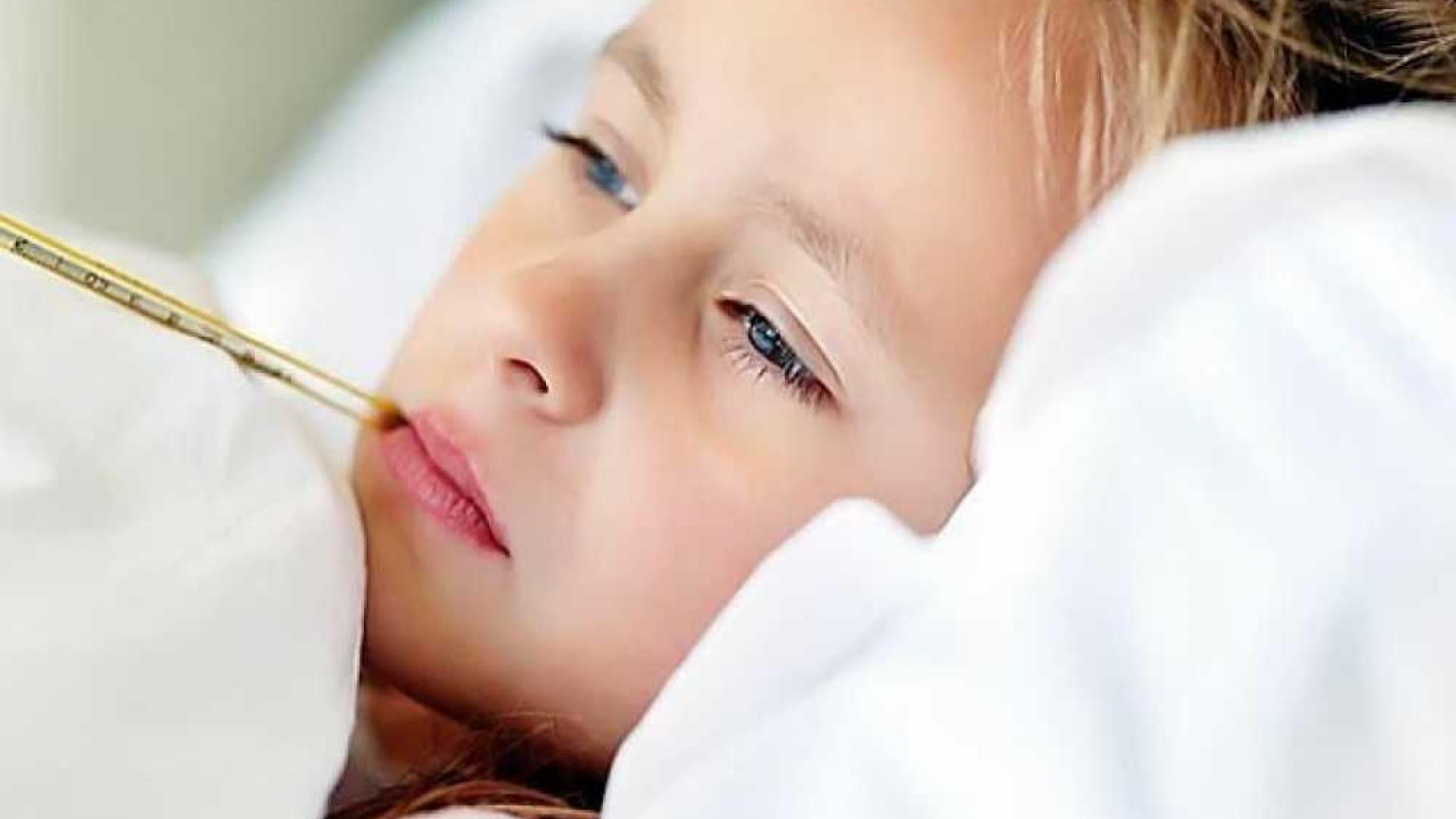 Более 130 детей заболели в сельской школе в Новгородской области