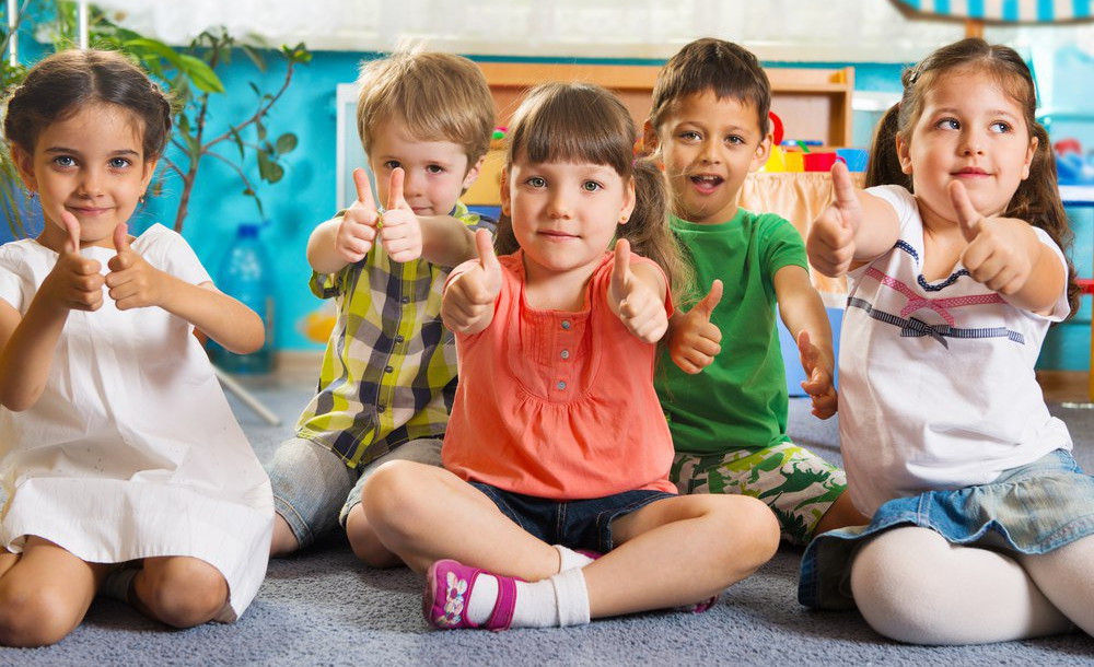 Мишустин: Правительство России продолжает повышать доступность детских садов