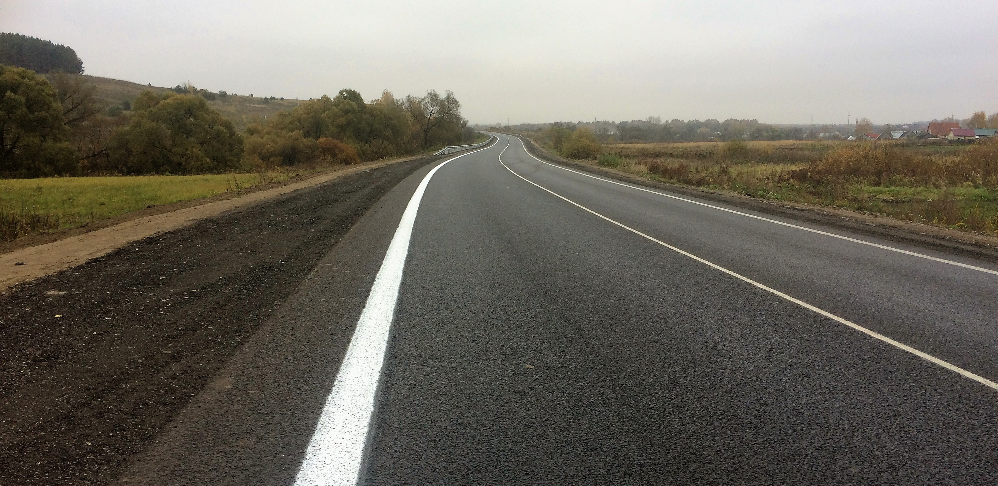 Школьников из алтайского села возят на бесплатный обед за 7 километров