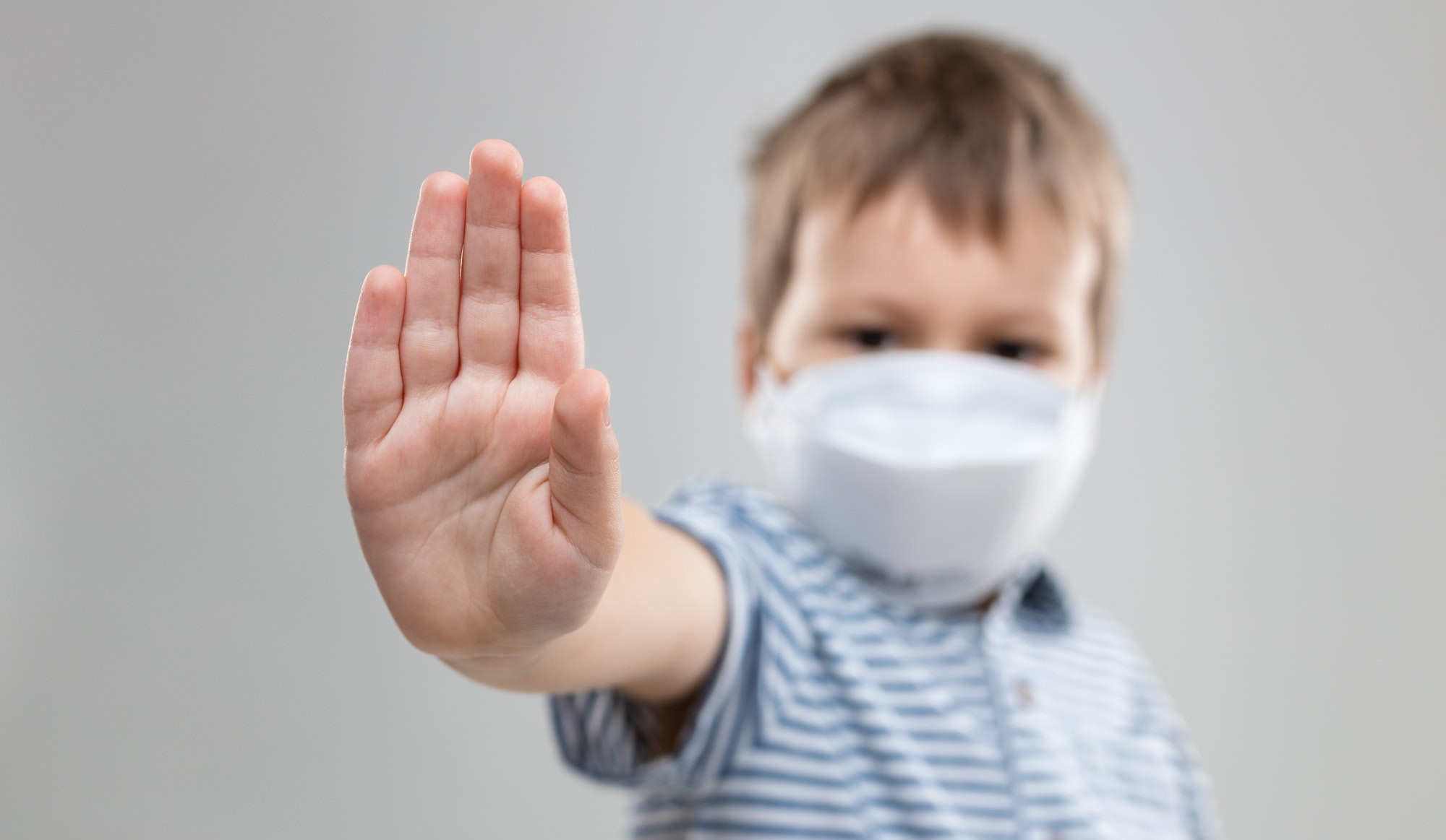 В Болгарии родители потребовали не закрывать детские сады даже при COVID-19