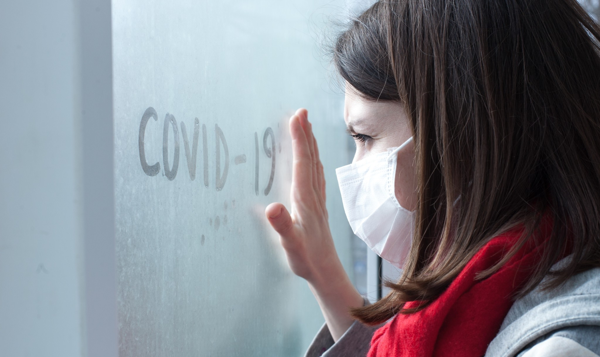 Минпросвещения уточнило количество находящихся на карантине школ