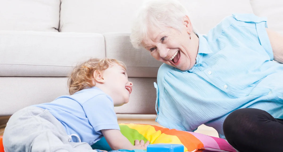 Пенсионерам предложили открывать частные ясли