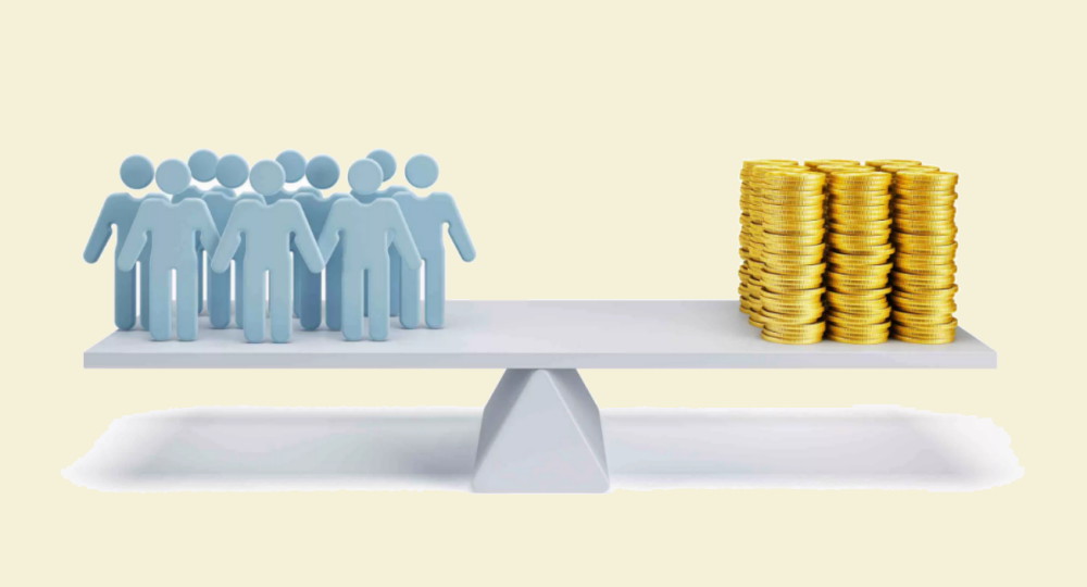 До 1 марта будут совершенствовать систему оплаты труда педагогов: станет ли от этого больше зарплата?