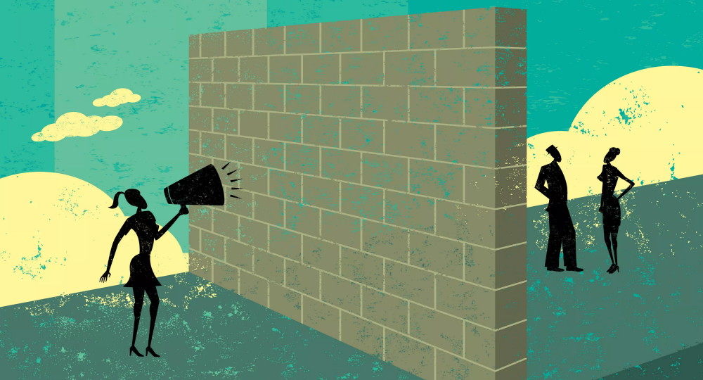 «Вместо поддержки просветительской деятельности опять вводятся какие-то ограничения»