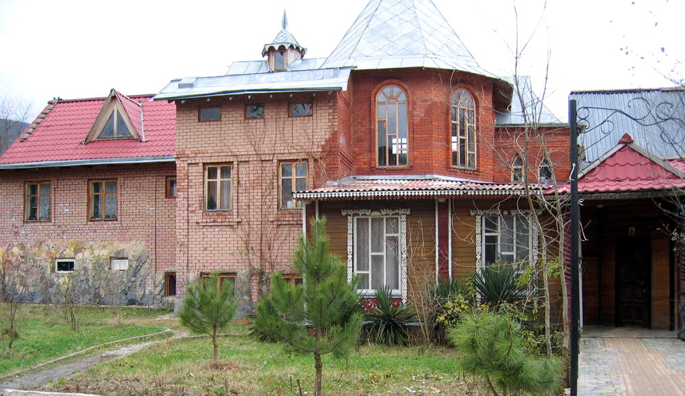 Врио директора школы Михаила Щетинина станет Аслан Хутов