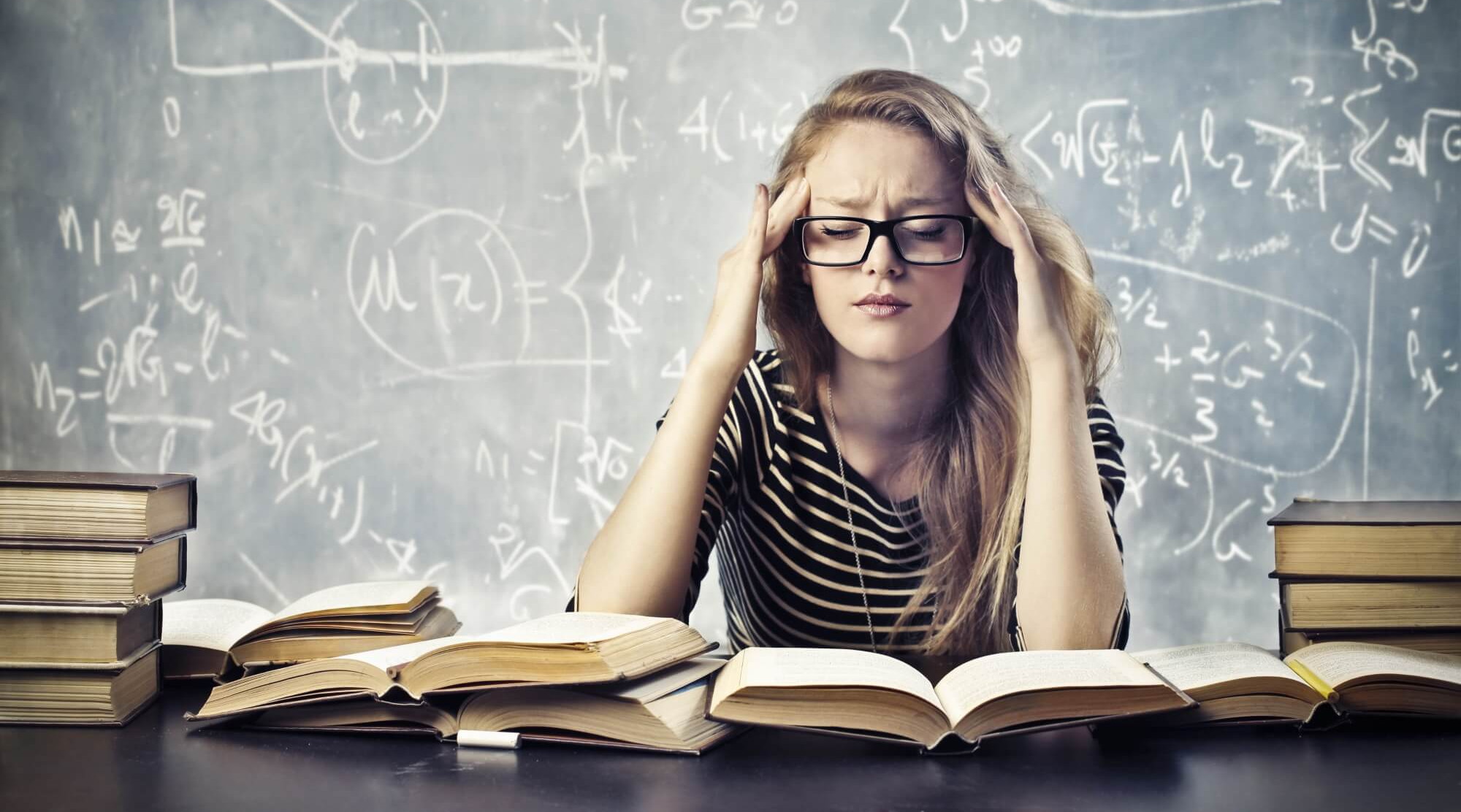 Отмена школьных контрольных работ: нестыковки и мотивы инициативы Минпроса