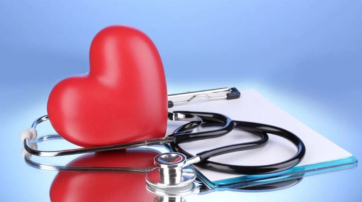 Госдума приняла в I чтении проект о школьной медицине