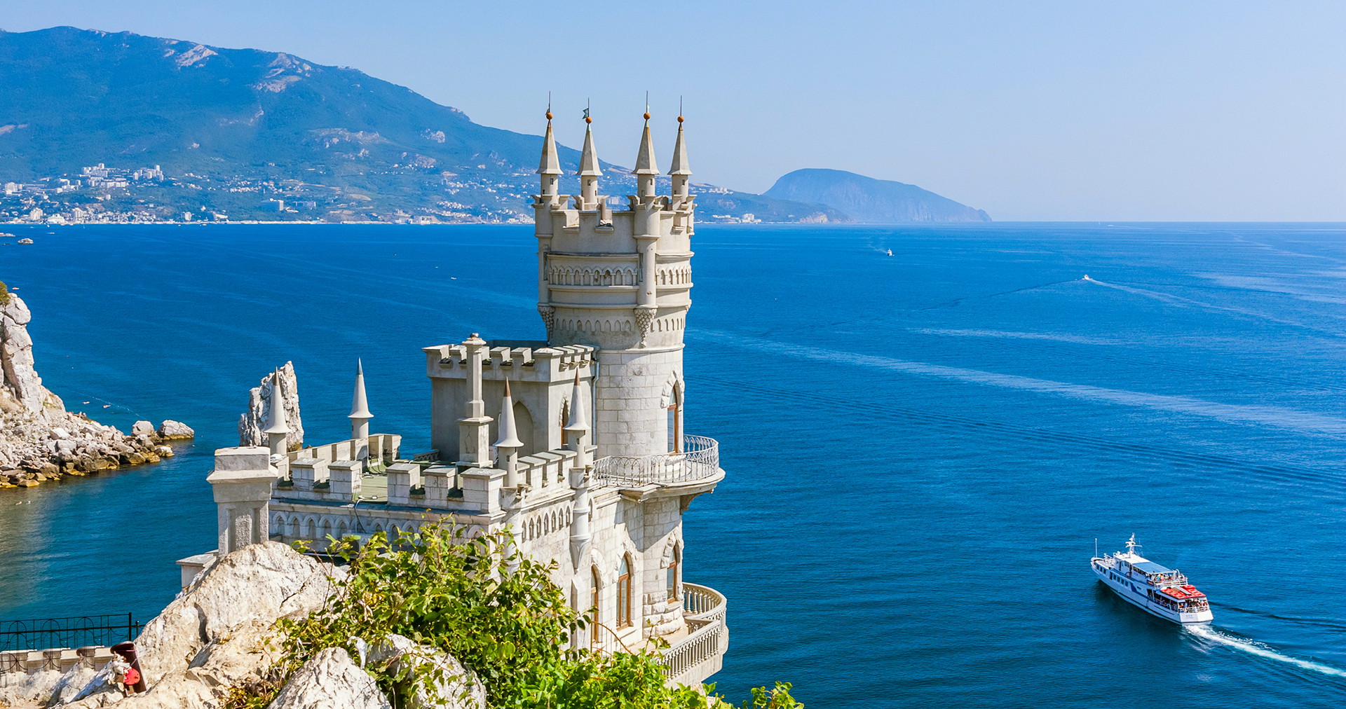 С 27 мая детские лагеря Крыма смогут принимать школьников из других регионов