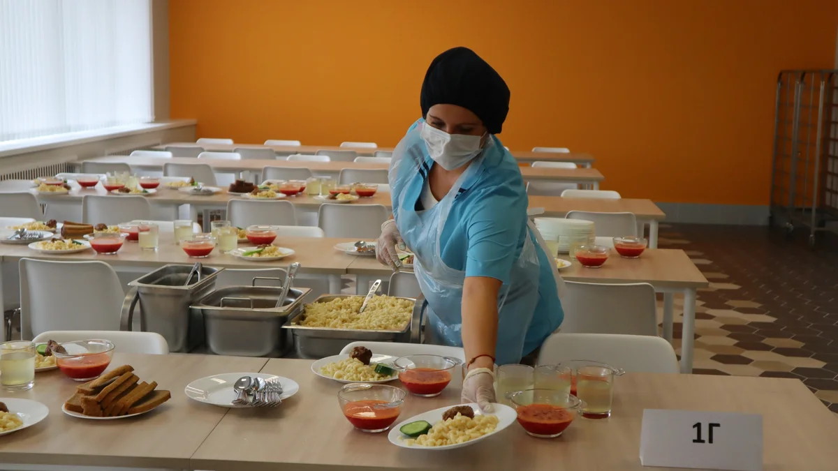 Почему бесплатное школьное питание стало опасным