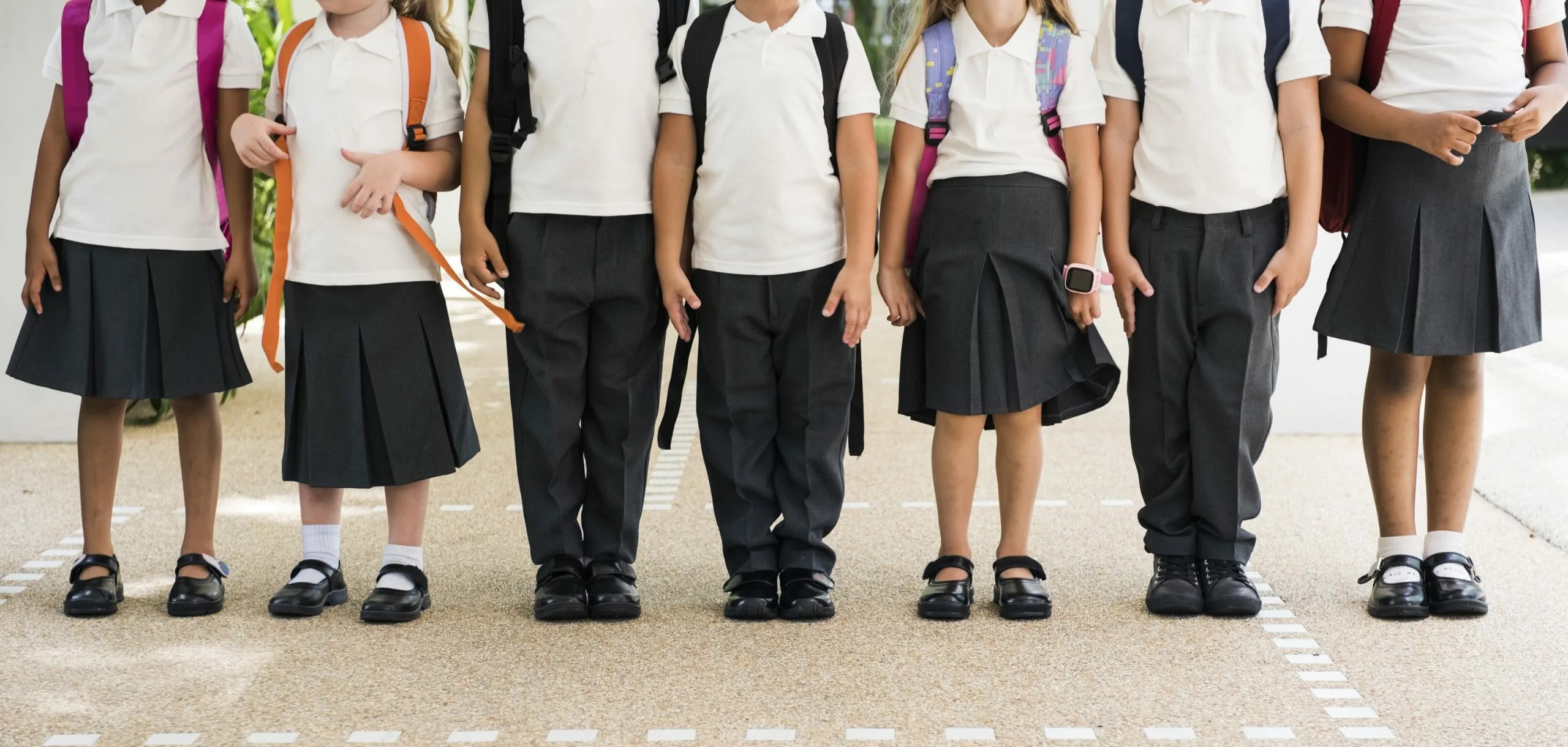 Челябинские родители пожаловались на запрет приходить в школу в шортах