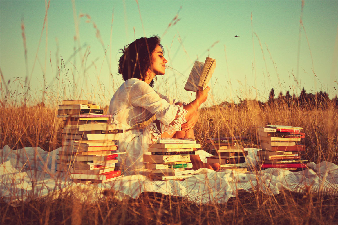 Библиотека Маяковского в Санкт-Петербурге разрешит взять домой 50 книг