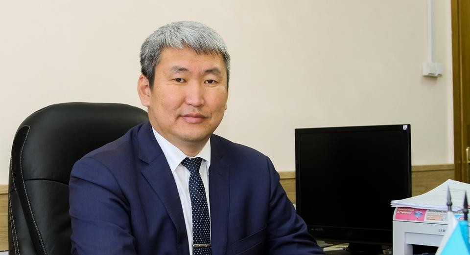 Баир Жалсанов решил добровольно покинуть свой пост