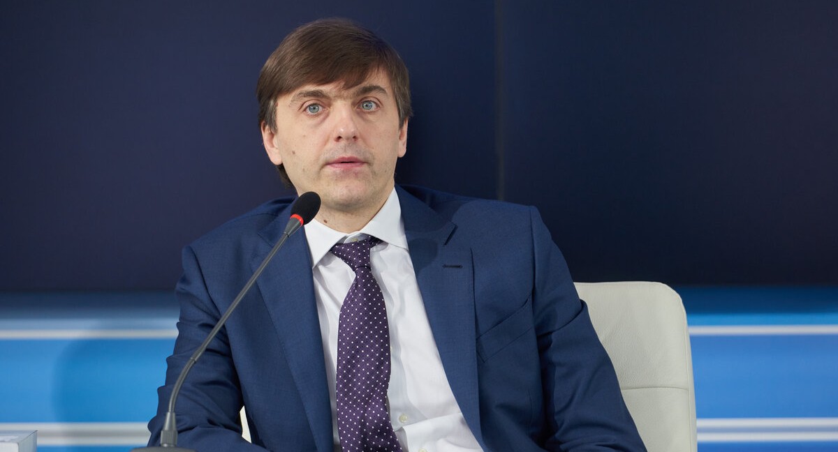 Сергей Кравцов: Надеемся, что новый год начнётся в очном режиме