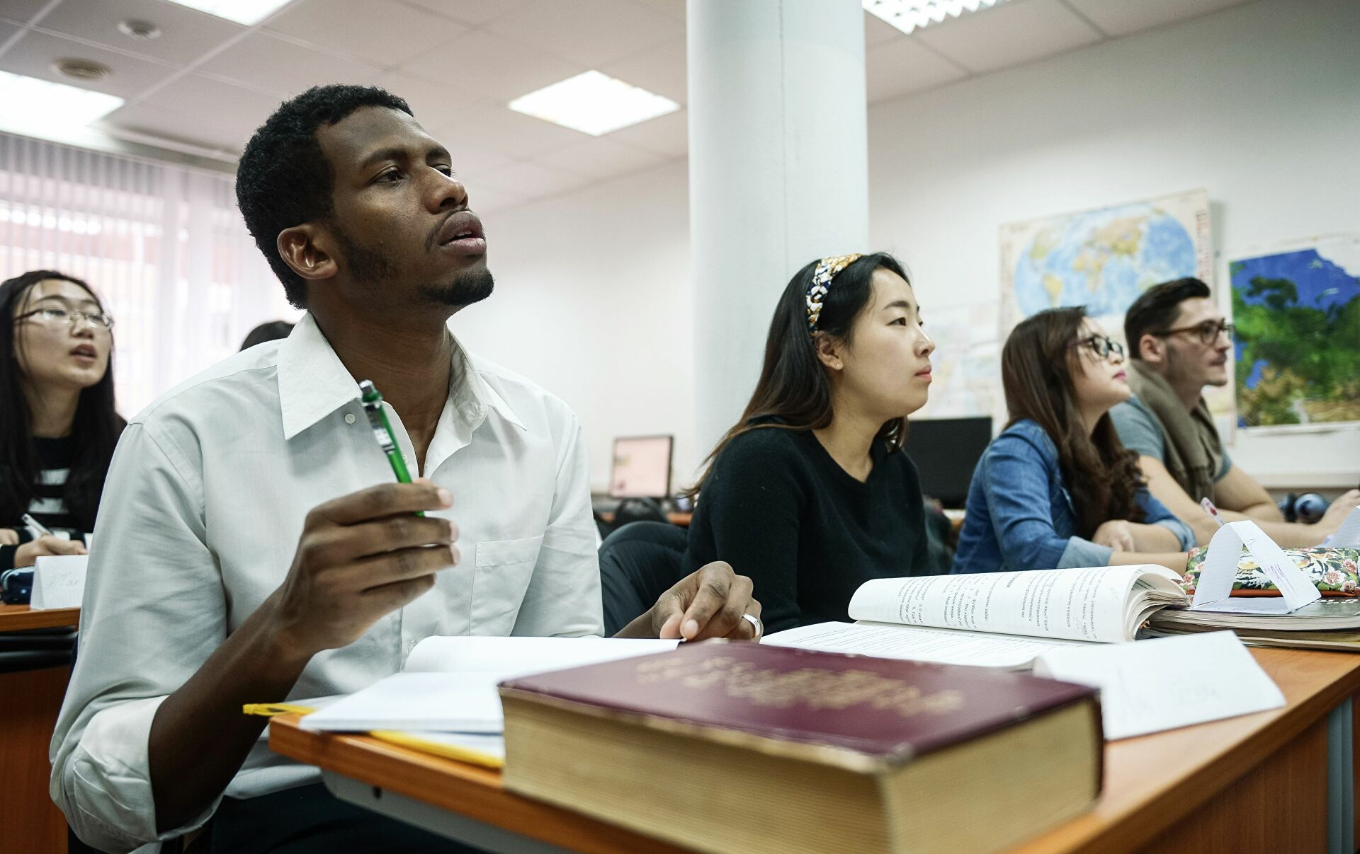 В Россотрудничестве назвали условия допуска иностранных студентов в РФ