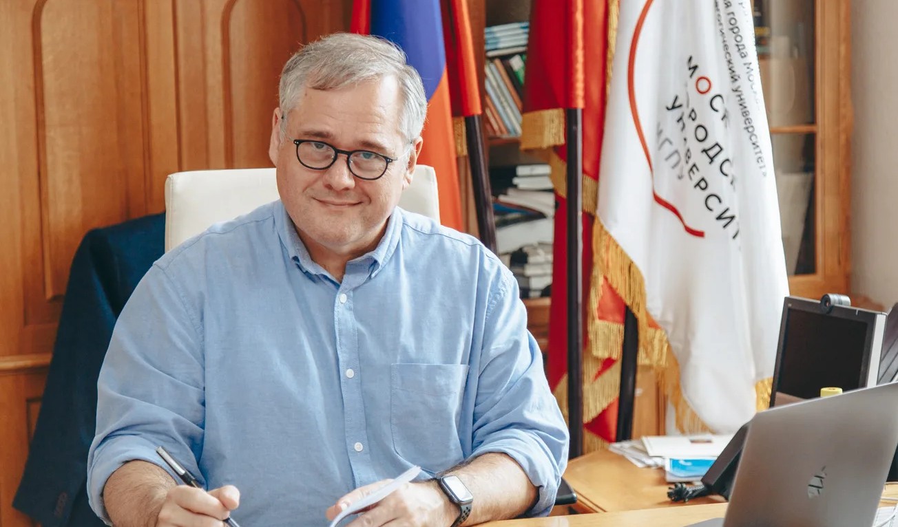 Игорь Реморенко: «Кардинальная перестройка подготовки педагогов должна быть направлена на использование в образовании эффективных технологий из смежных областей»