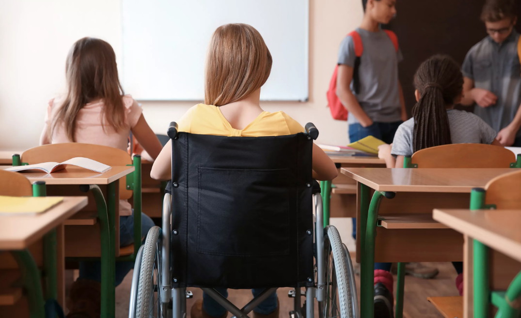 В России почти треть школ и пятая часть детских садов являются инклюзивными
