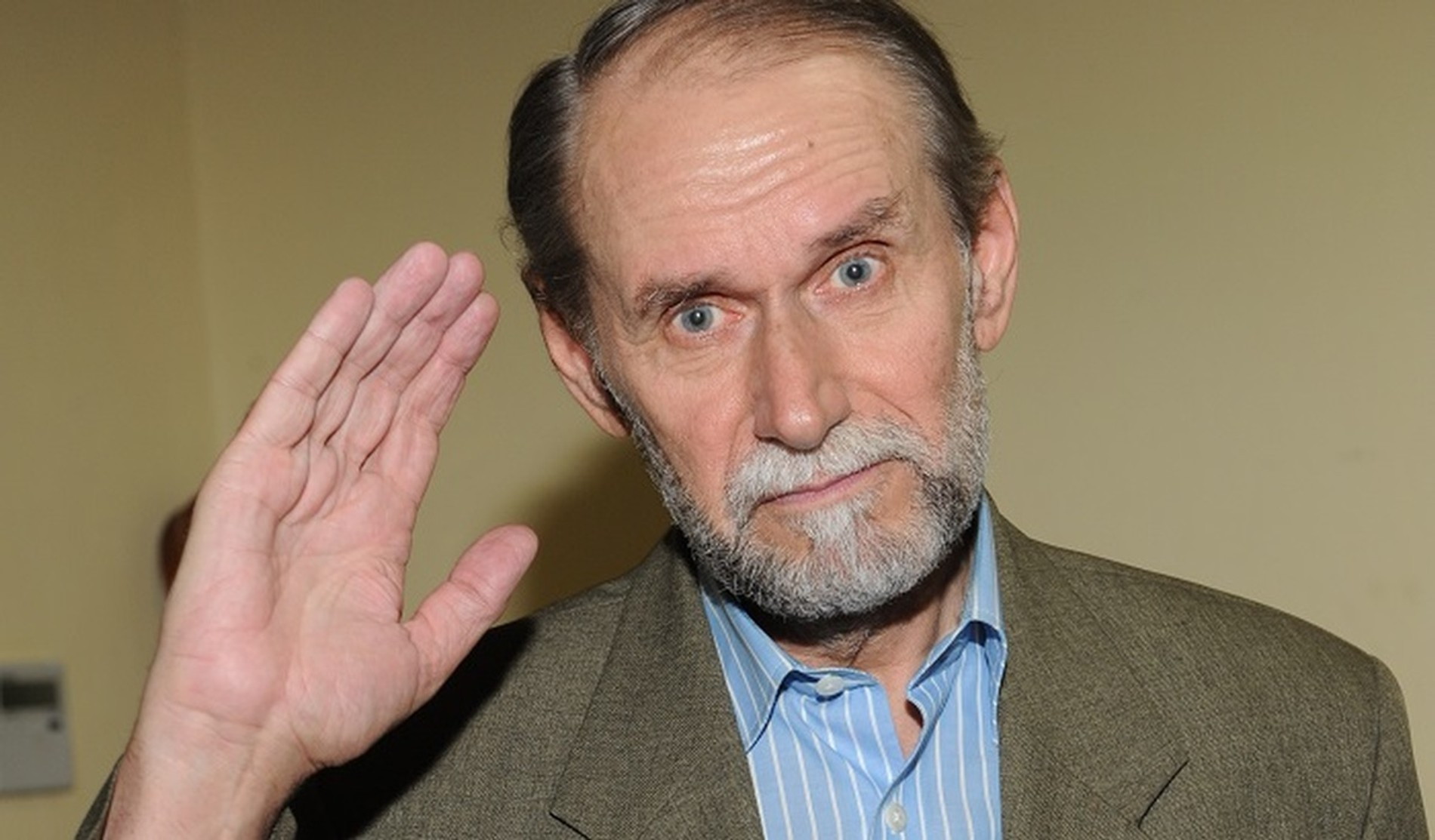 В возрасте 75 лет умер известный писатель-сатирик Виктор Коклюшкин