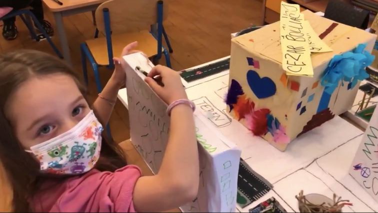 Чему учат детей в румынском детском саду