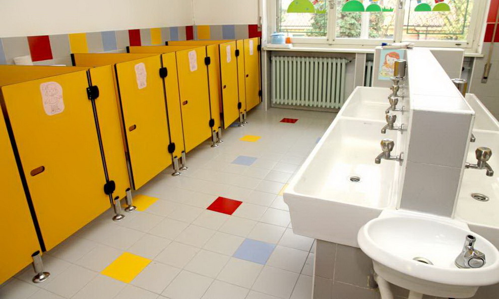 В Чикаго объединили туалеты для мальчиков и девочек ради гендерного равенства