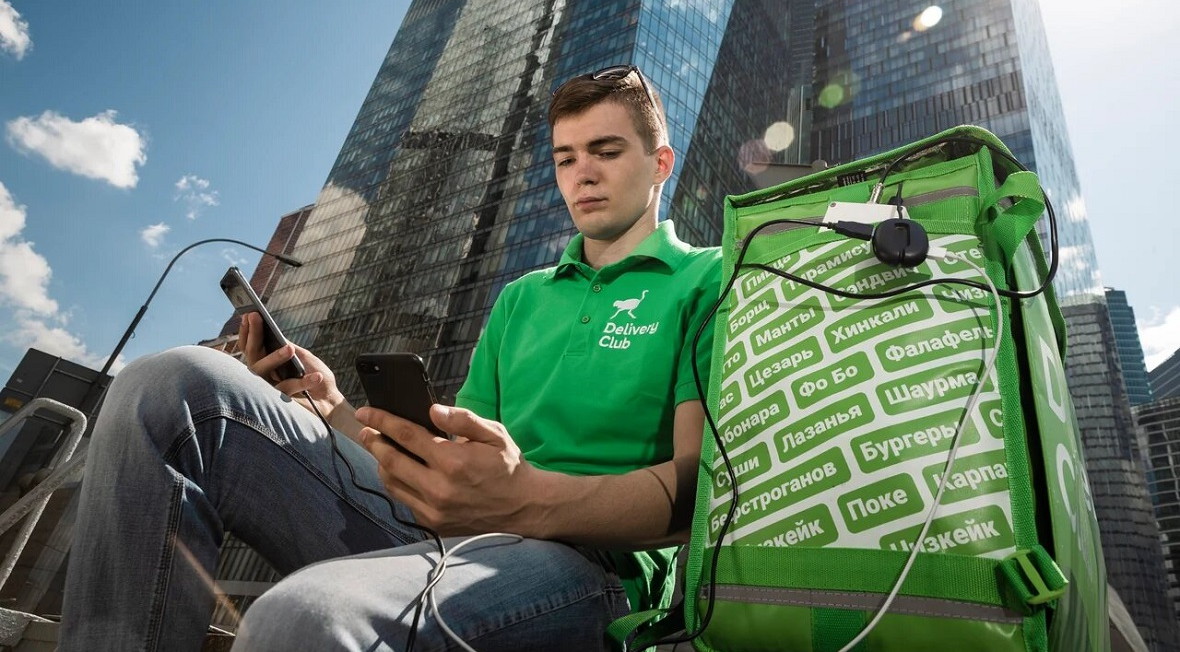 Курьеры-студенты смогут получить по результатам зимней сессии 5000 рублей