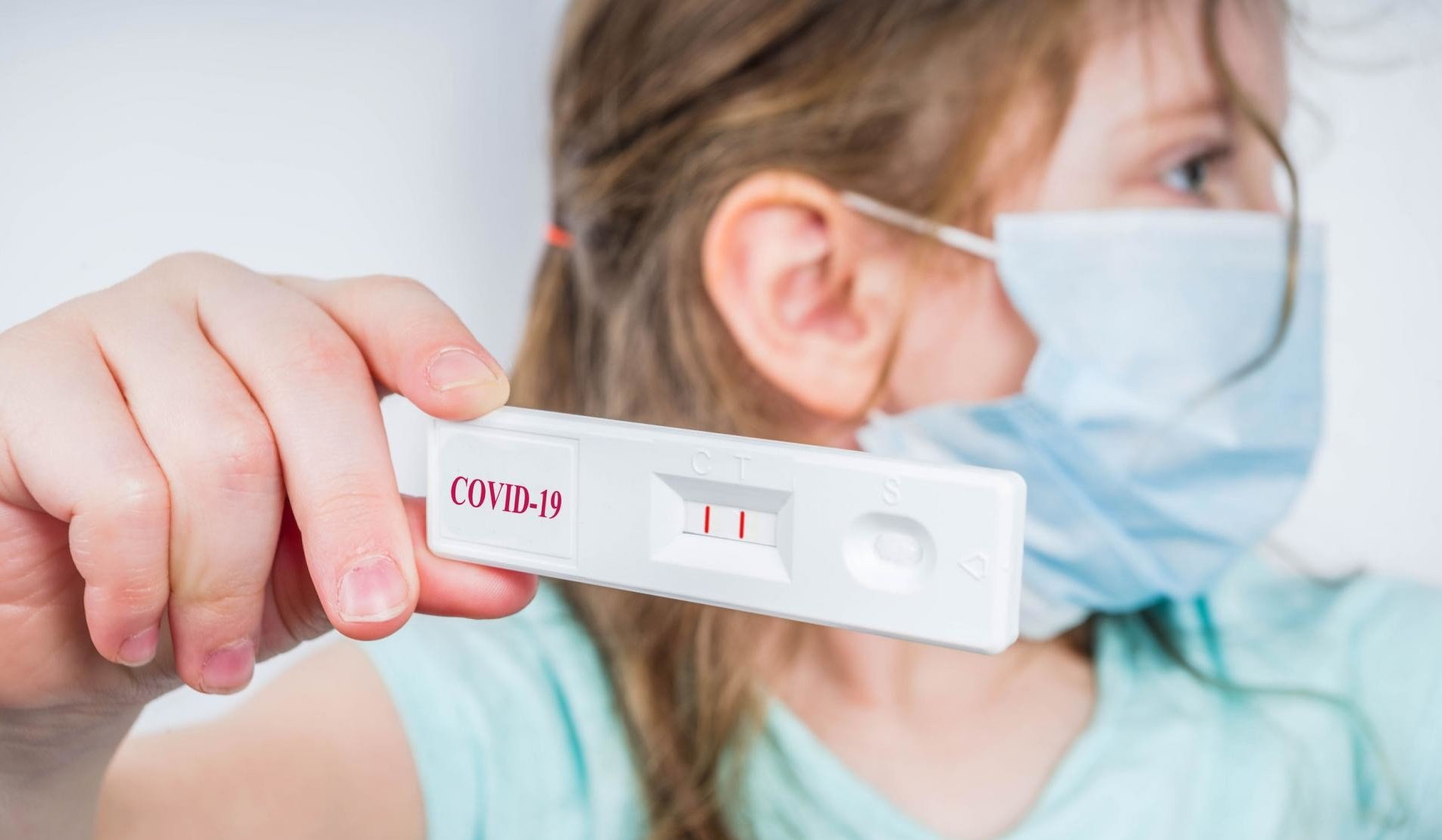 В Свердловской области детей будут выборочно тестировать на COVID-19