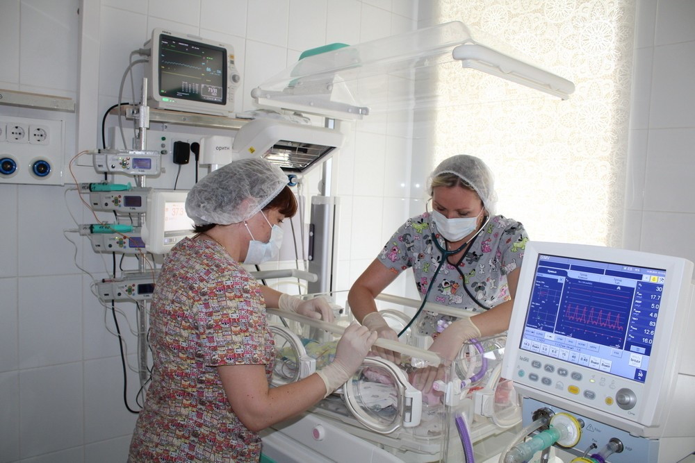 Родителям захотели облегчить доступ в реанимацию к больным детям