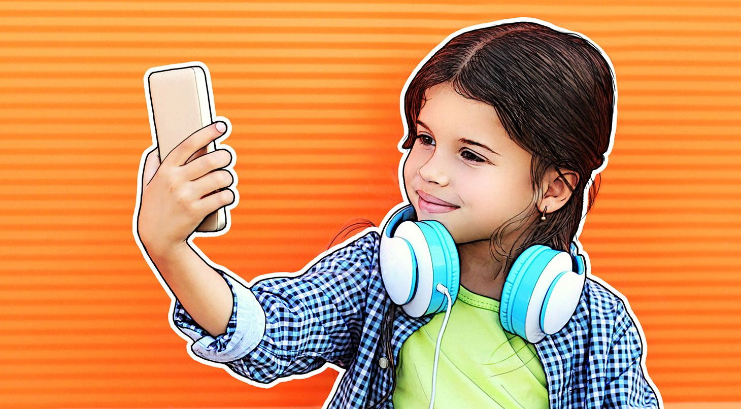 Треть россиян считают, что видеоблогинг приносит детям больше вреда