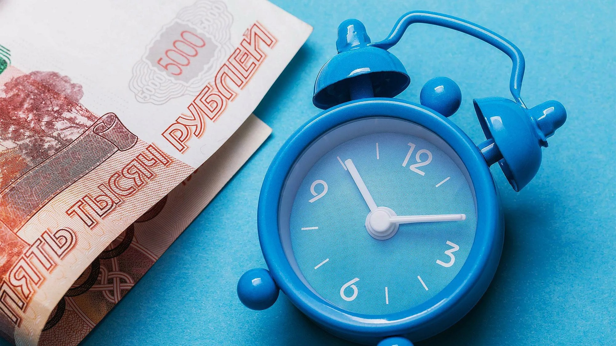 Шесть регионов РФ перейдут на новую систему оплаты труда учителей