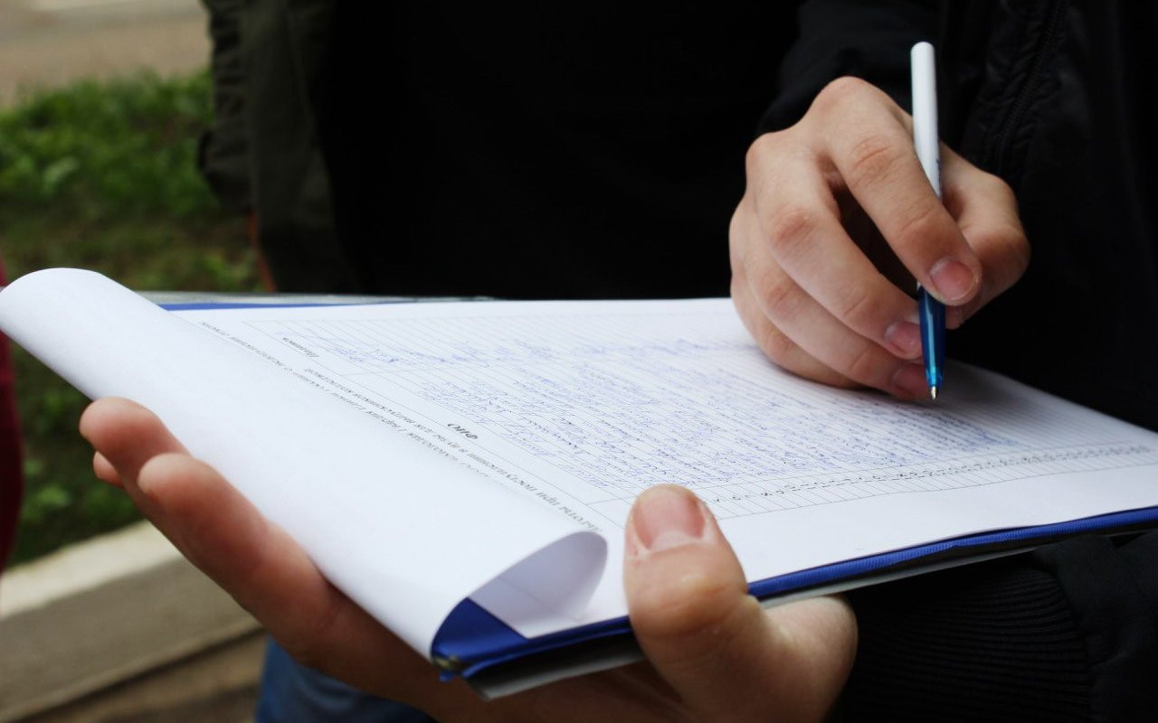 Жители Хабаровска просят обратить внимание на регулярные анонимные сообщения о минировании школ