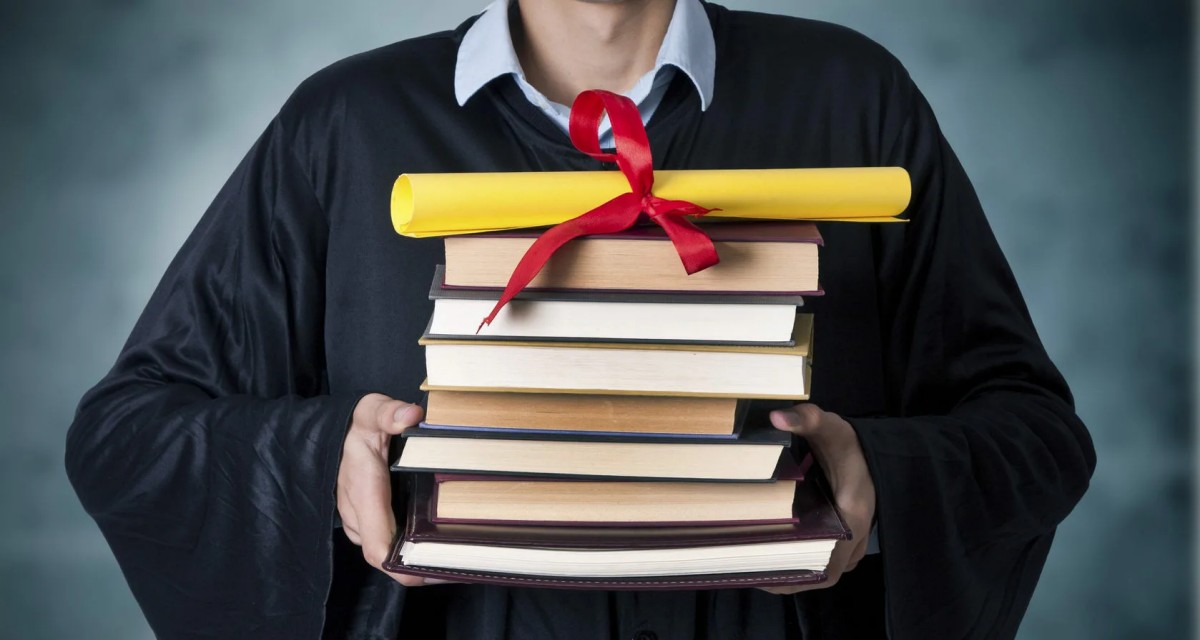 Почему Россия не может отказаться от бакалавриата и магистратуры