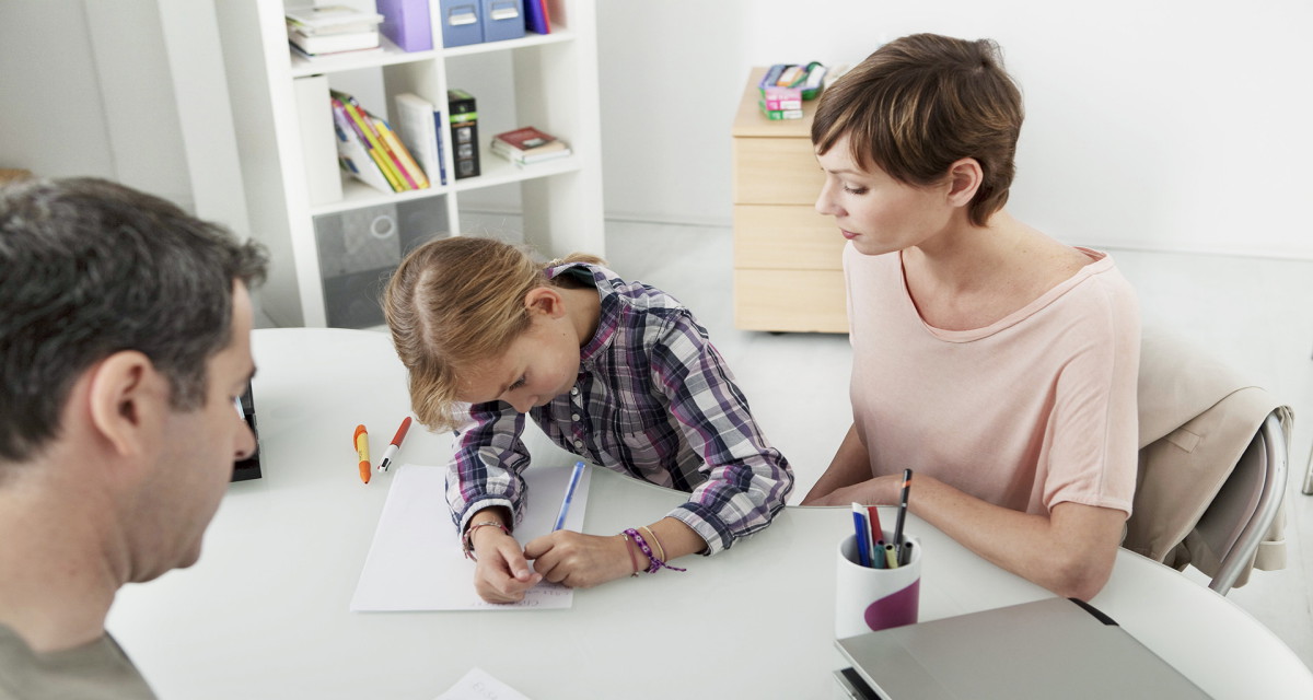 «Забрав ребенка из школы, нужно дать ему больше свободы и самостоятельности, чем в школе»