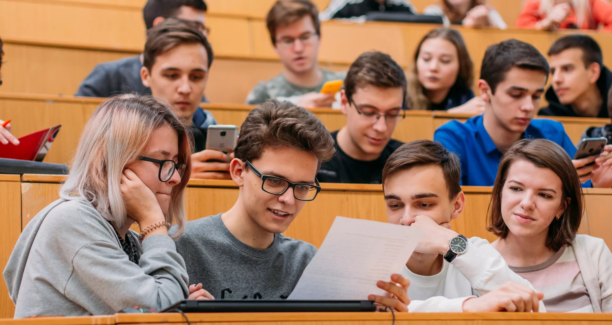 Опрос показал, чем больше всего недовольны студенты российских вузов