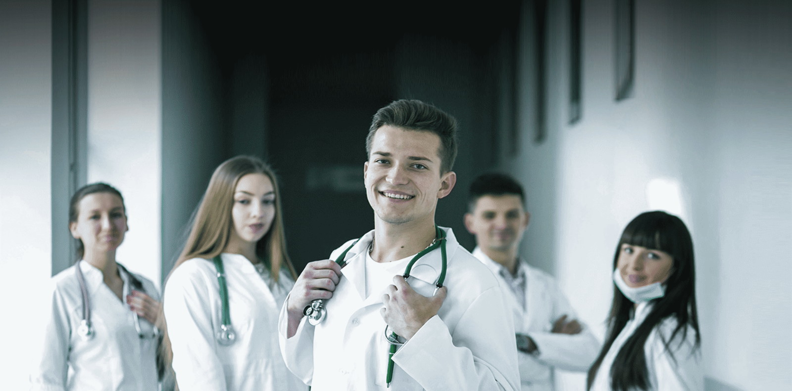 Российский университет дружбы народов проводит конкурс исследовательских проектов «Юный медик»