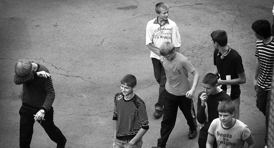 Прокуратура вынесла представления пяти курганским школам за вступление детей в группы АУЕ