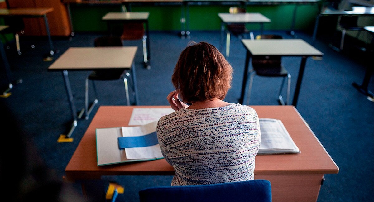 Задача о двух бассейнах