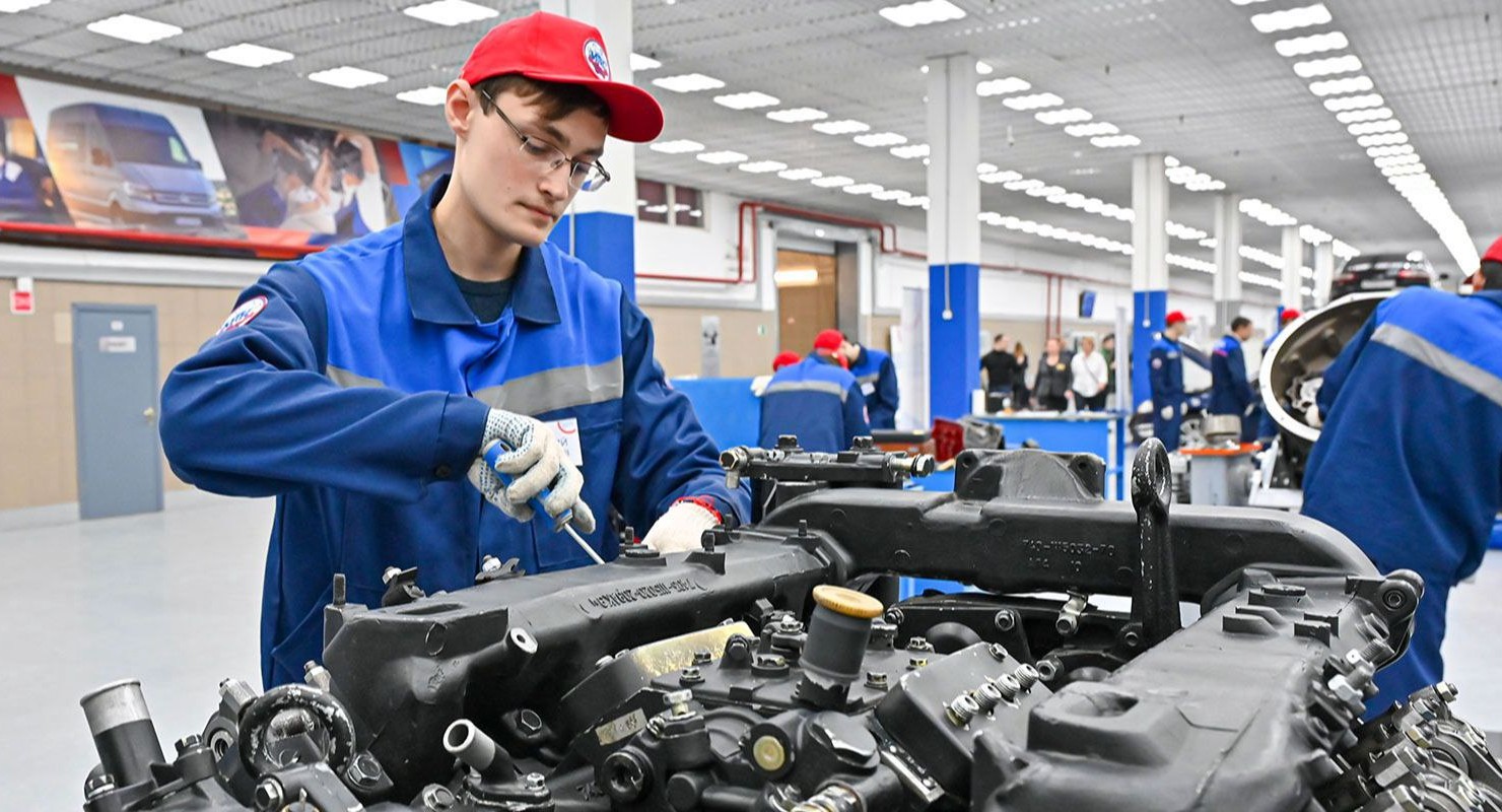 Собянин утвердил создание в колледжах 10 тысяч дополнительных мест для москвичей