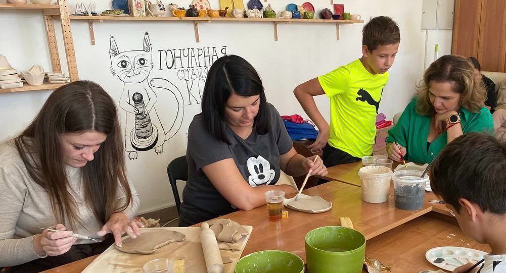 «Мы тратим энергию не на противостояние друг другу, а на создание условий для развития наших детей»