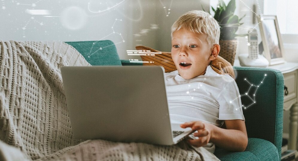 Родителям на заметку: как защитить ребёнка в интернете