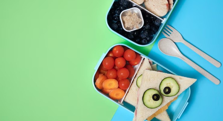 В Минпросвещения поддержали идею установить в школах автоматы с полезной едой