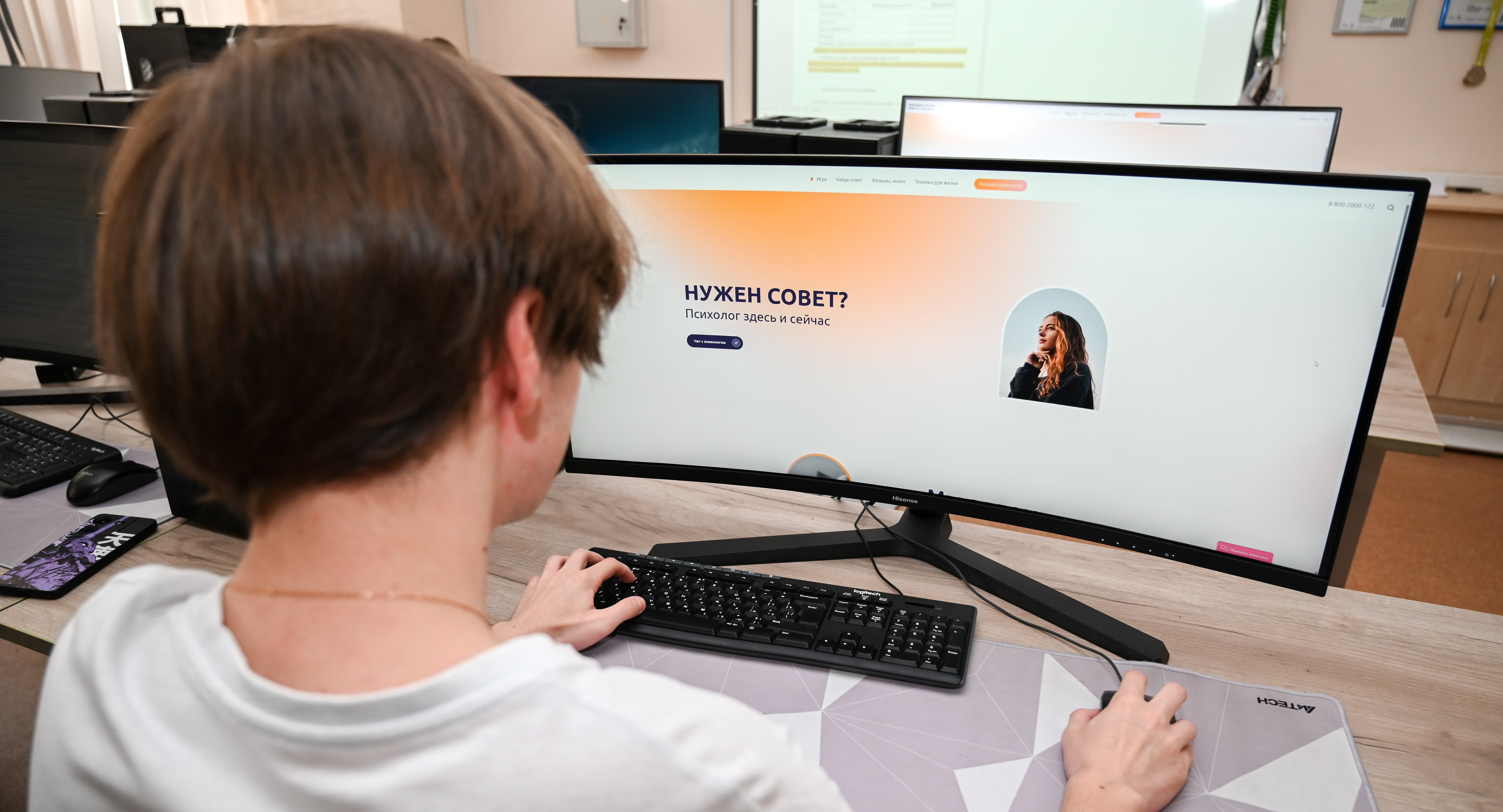Более 10 тысяч консультаций ежегодно проводят на столичной платформе психологической помощи