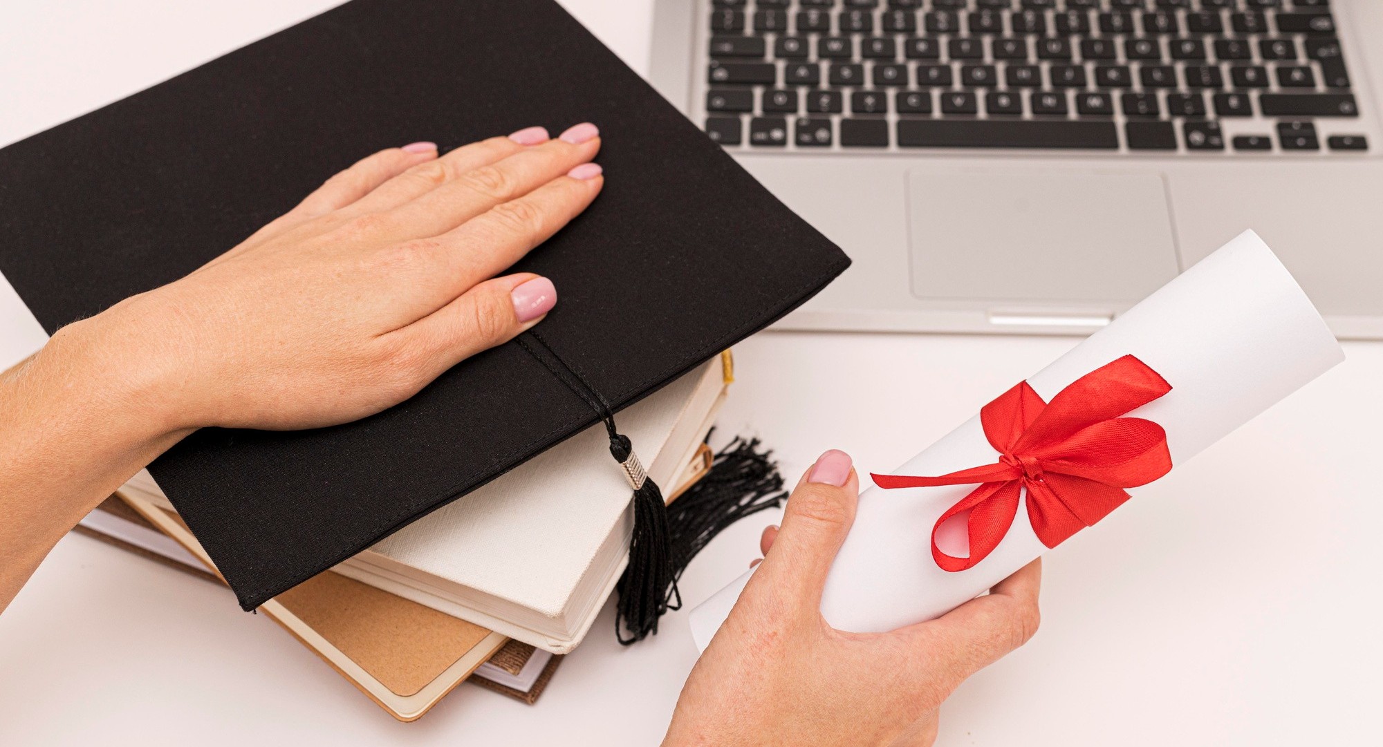 Вузы зачислят победителей олимпиад за свой счет при нехватке бюджетных мест