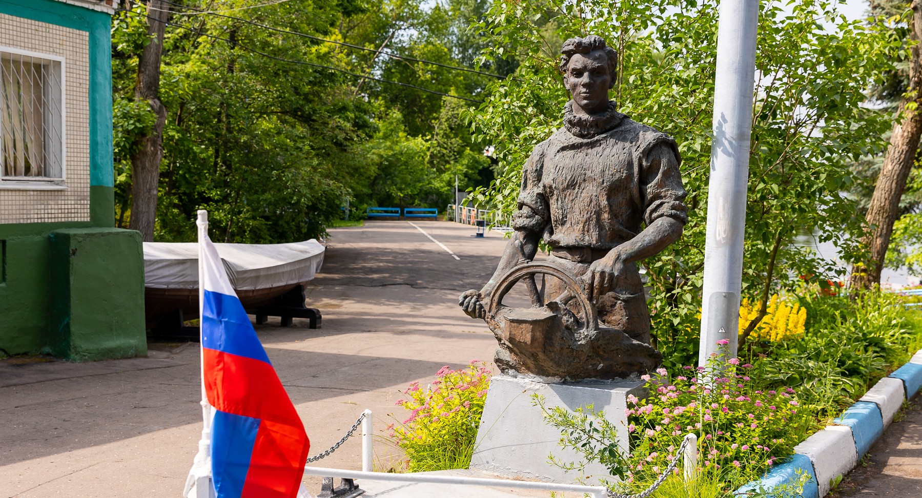 На летних каникулах московские школьники освоят азы парусного судоходства