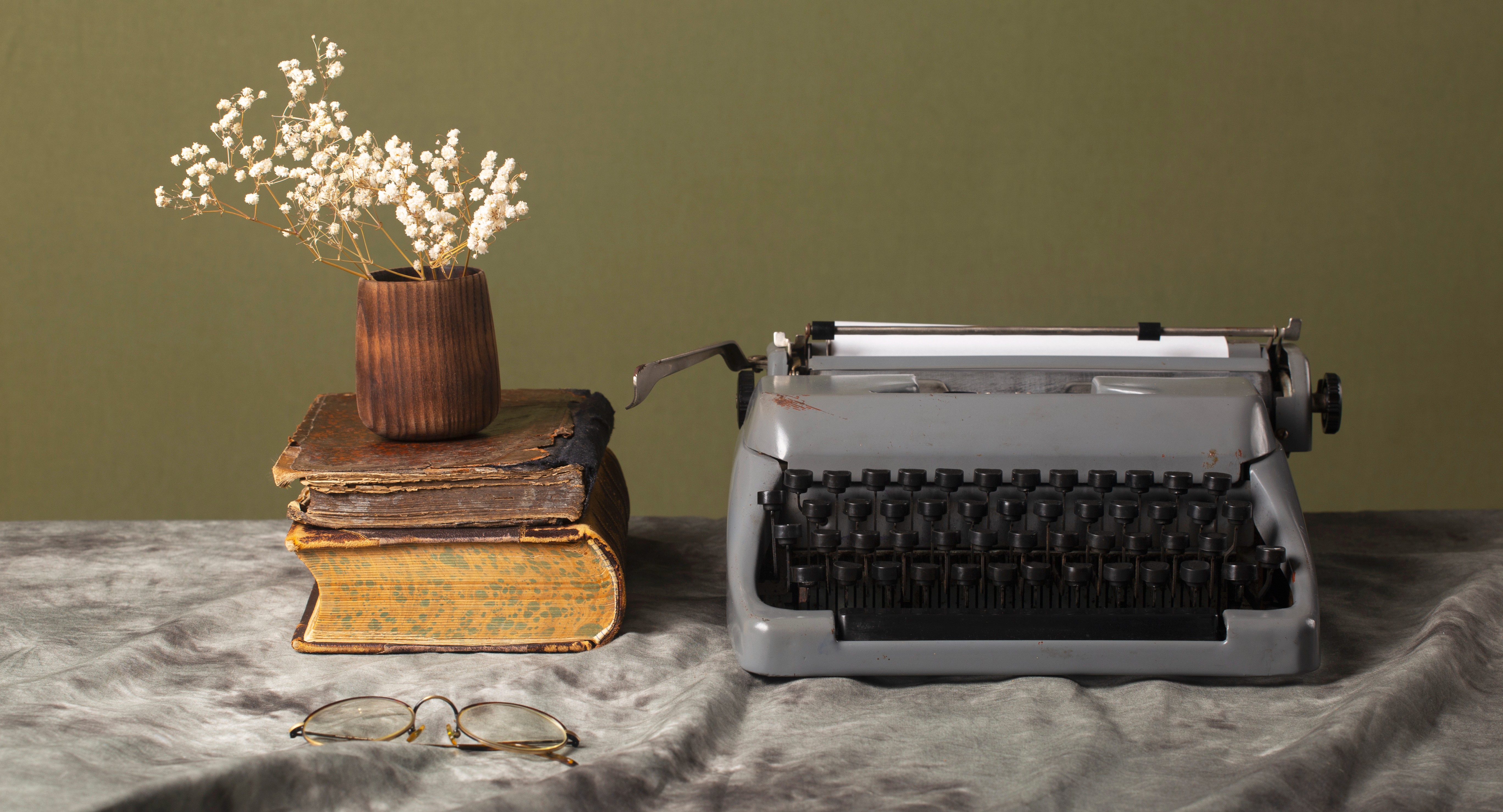 Писатель – «тайный» друг человека