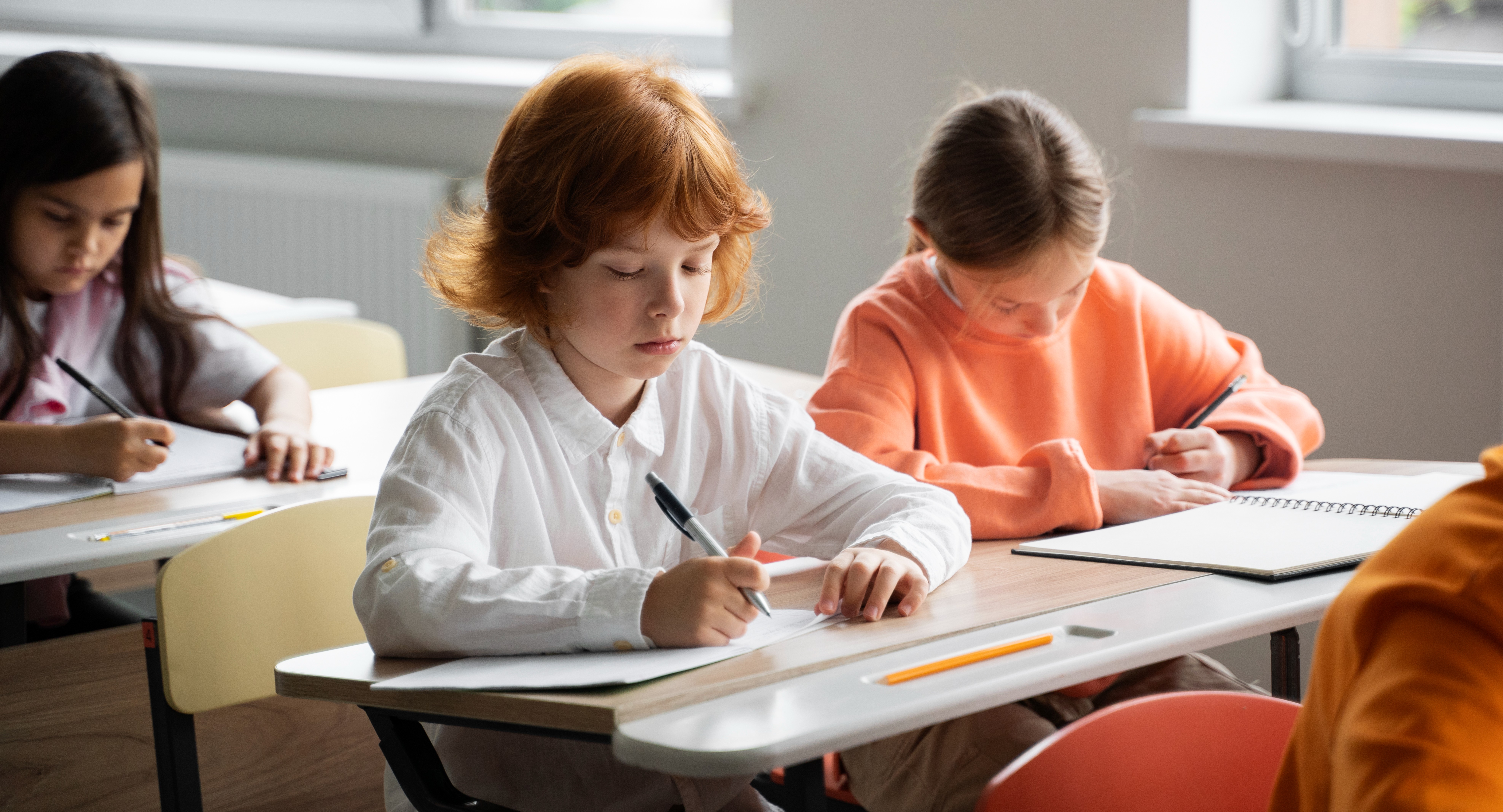 Зюганов призвал ограничить число учеников в классе начальной школы до 20