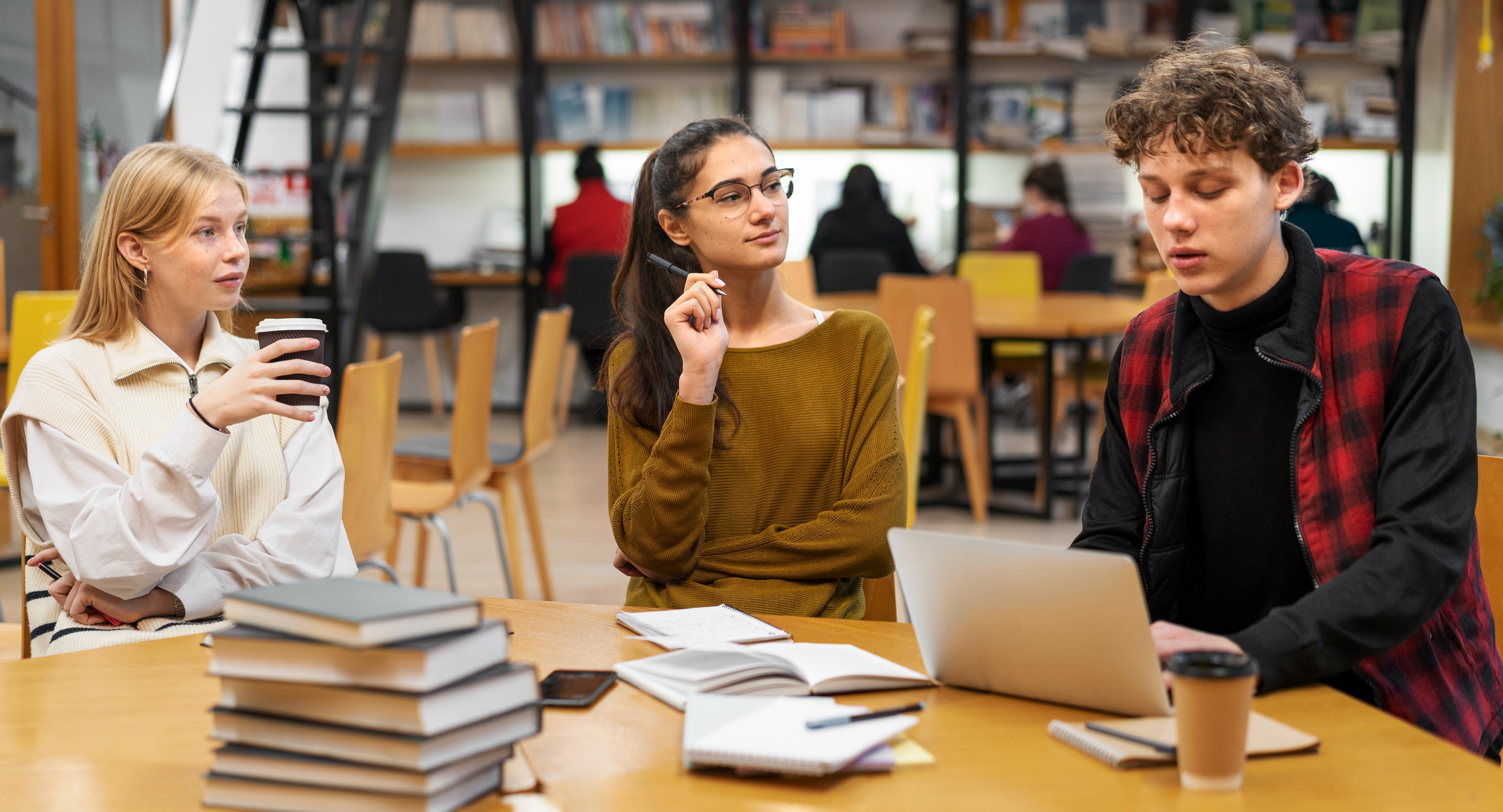 В Госдуме предложили засчитывать учебу в педвузе в трудовой стаж