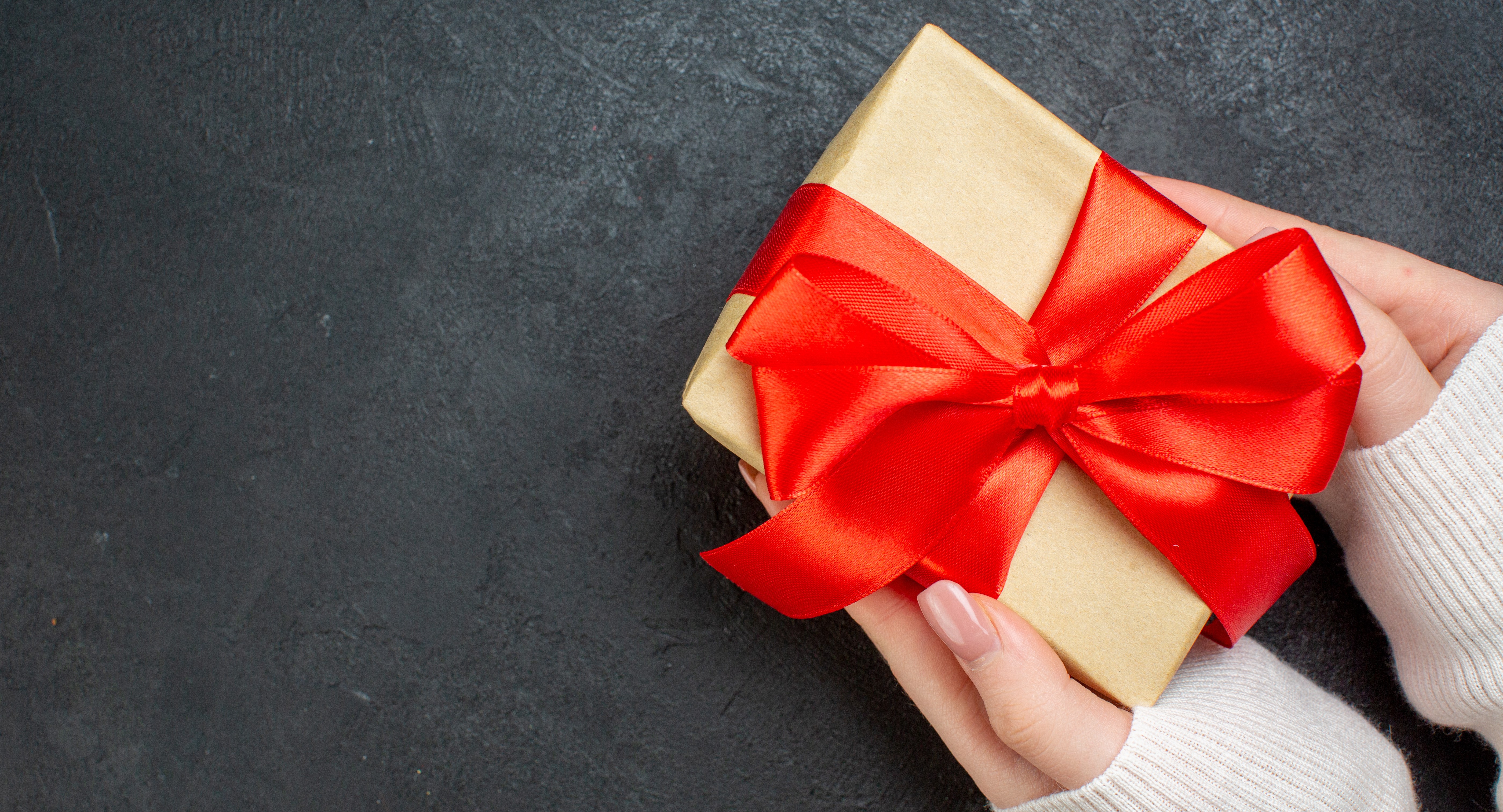 Лимит на стоимость подарков для учителей могут пересмотреть