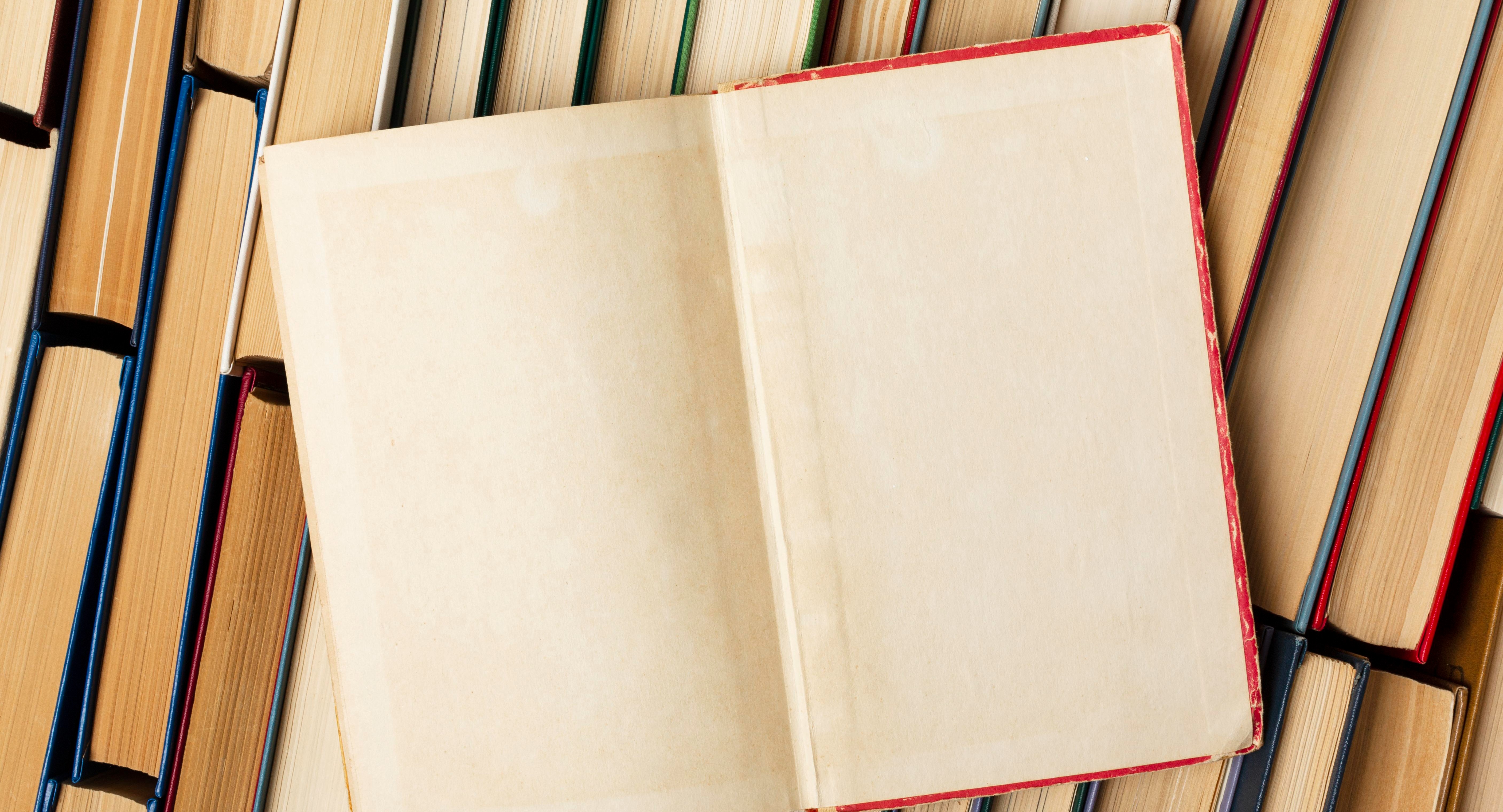 Десять тысяч писателей выпустили «пустую» книгу в знак протеста против ИИ