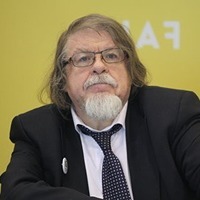 Small size 1523459781